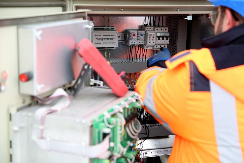 electrician salary in Germany — how much can you earn?